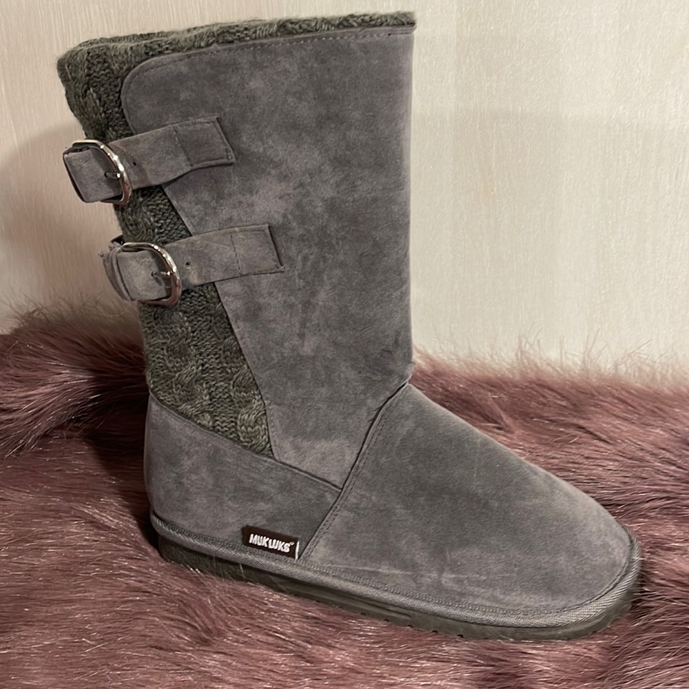 Mukluks pull up faux suede grey boots SZ 10 w sweater accent and 2 adj buckles